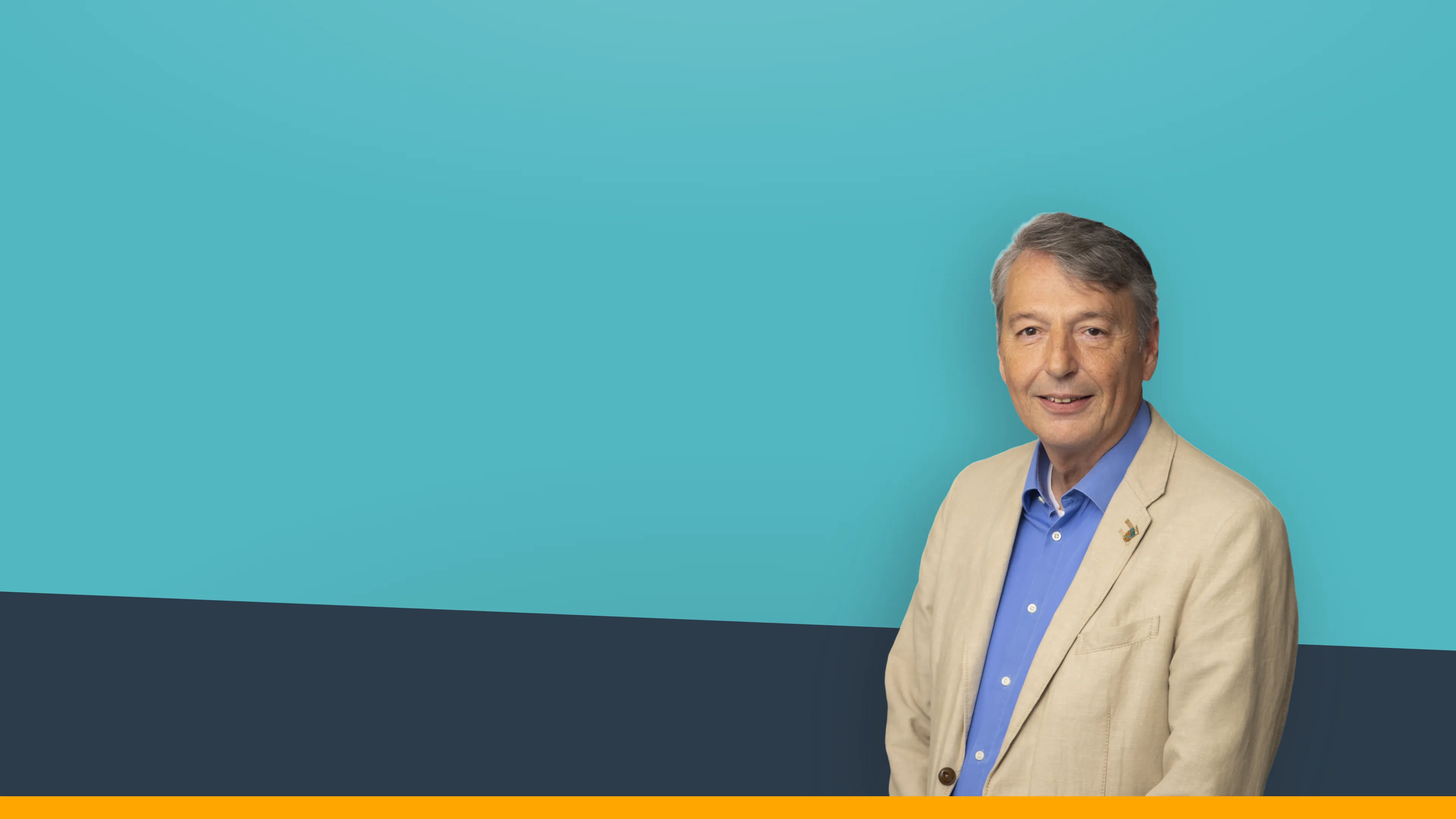 Samtgemeindebürgermeister-Kandidat Jörg Lietzke, freigestellt vor türkisfarbenem Hintergrund im CDU-Design mit dunkelblauem Band und goldener Linie am unteren Rand.
